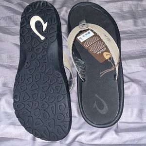 OLUKAI MENS SANDALS